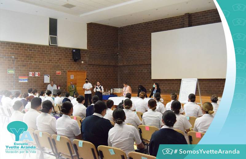 Evento Publico Entrega de Plazas Licenciatura En Enfermería y Bachillerato Bivalente en Enfermería General